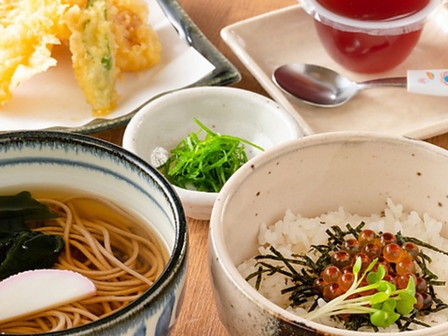 金亀庵 松原店の写真1