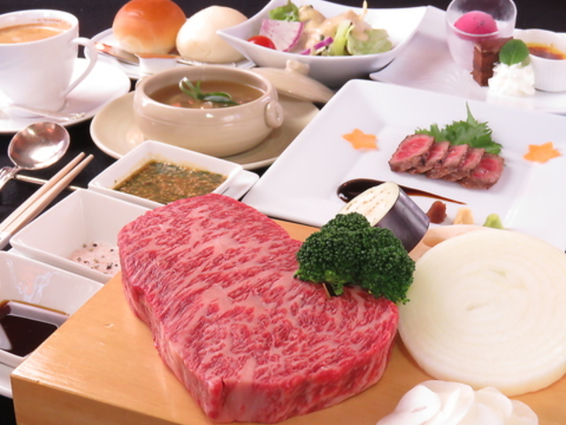 ビフテキのカワムラ 西宮店の写真1