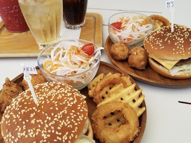 ハンドメイドキッチンOJ 九大学研都市の写真1