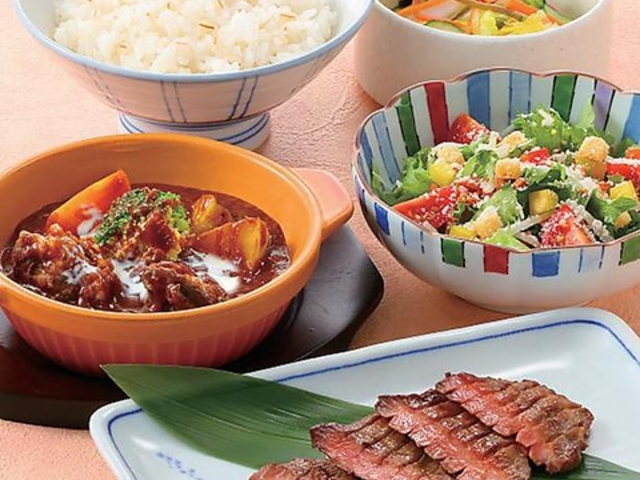 仙台牛たん 福助 橿原店の写真1