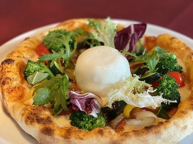 イタリア食堂 ラルーチェの写真1