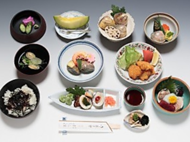 料理旅館すし清の写真1