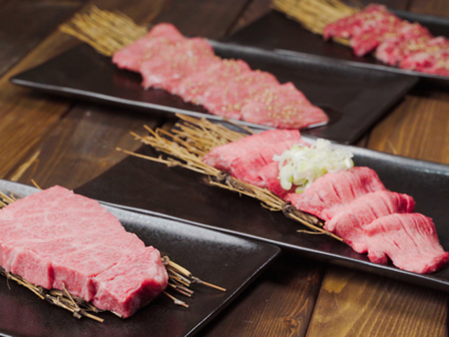 仙台牛 炭火焼肉ふるさと 多賀城店の写真1