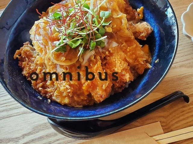 OMNIBUS オムニバスの写真1
