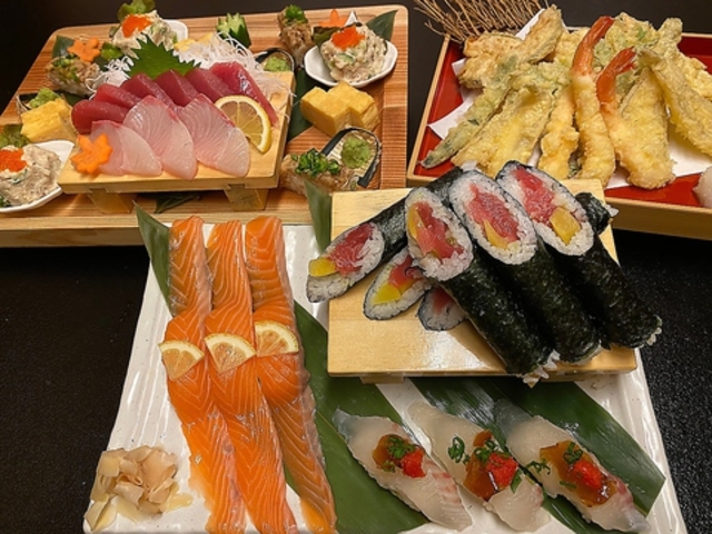 ぎふ初寿司 瑞穂総本店の写真1