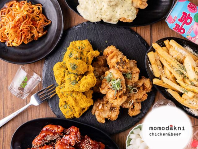 momodakni chicken&beer モモダニ チキンアンドビールの写真1