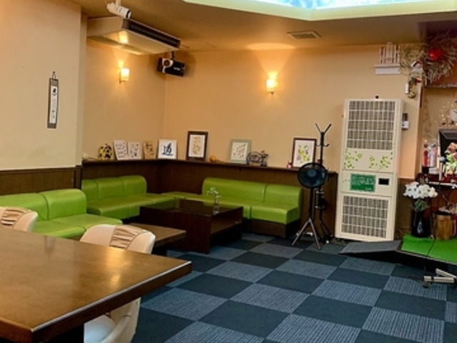 カラオケサロン中高年の写真1