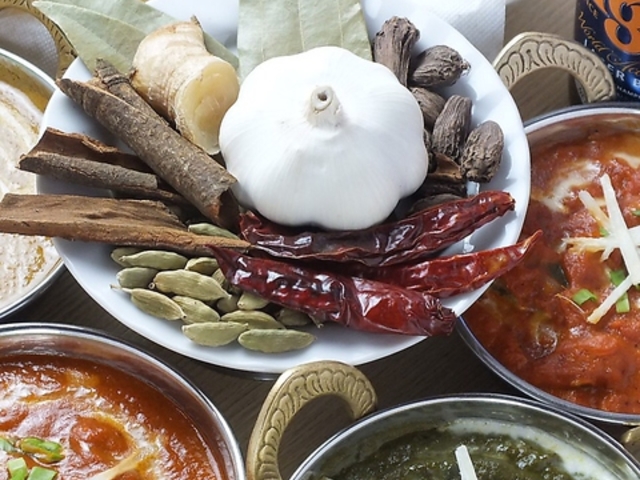 India&Nepalrestaurant NewTajMahalEverest(ニュータージマハルエベレスト)北千里店の写真1