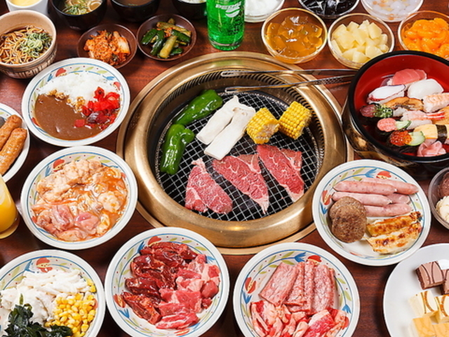 YAKINIKUBUFFET 左近 ららぽーと堺店の写真1