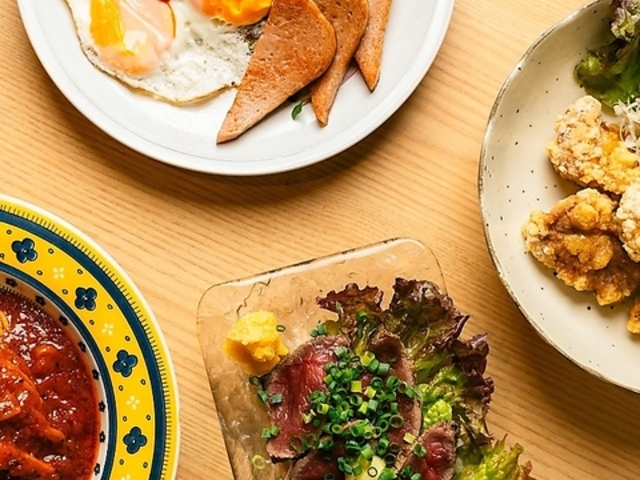 DINING BAR PLAZAの写真1