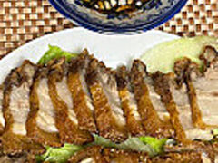 MK FiLIPINOKARAOKE BAR&RESTAURANT エムケイの写真1