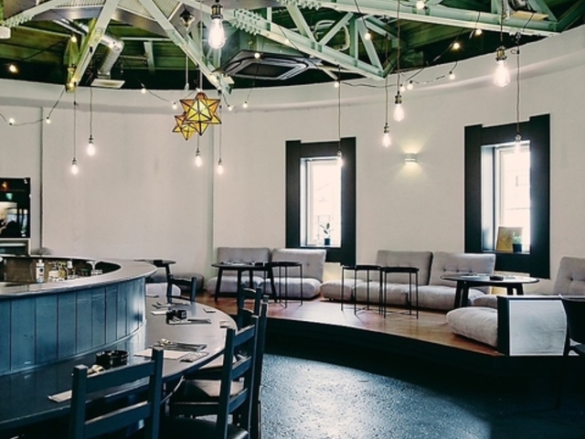 Cafe&Bar CHEERUP チアアップの写真1