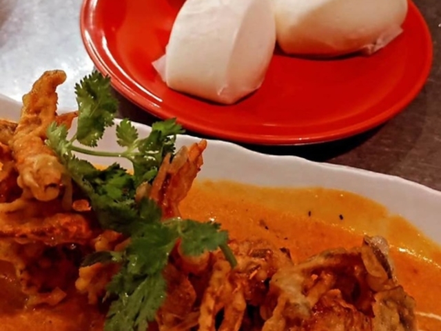 EASTDINING LAOPASA イーストダイニングラオパサの写真1