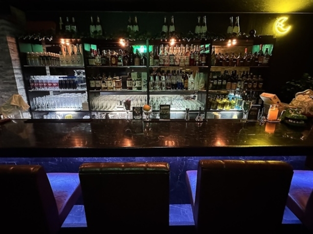 Jouer&Beats Bar Table.9の写真1