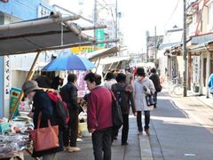 上越の朝市 二・七の市の写真1