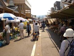 六・十朝市(妙高市)の写真1