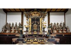 国宝・金堂内陣参拝「秋の特別拝観」の写真1