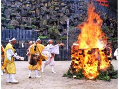 狸谷山不動院 秋まつり 修験祭の写真1