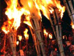 鞍馬の火祭(由岐神社例祭)の写真1