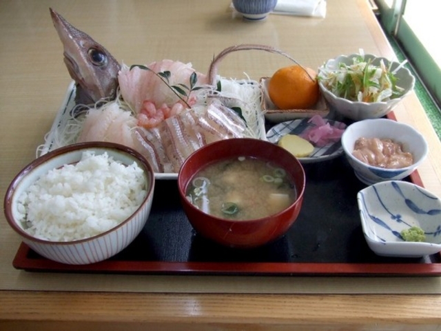 魚重食堂