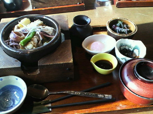 魚季亭