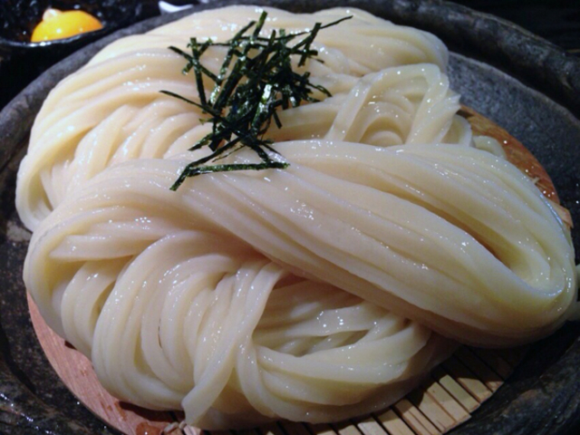 つるつる、しこしこ、もちもちの麺_手打ちうどん 山元麺蔵