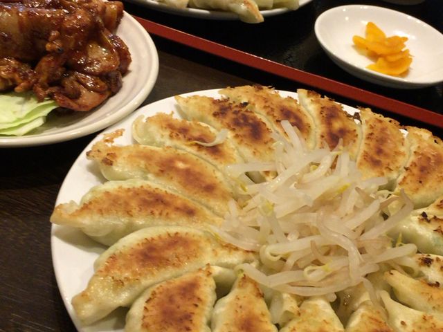 むつぎくさんの餃子は、野菜たっぷりで大好きです
_むつぎく