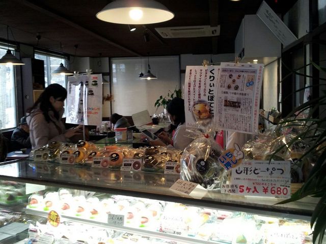 店内_だんご本舗たかはし