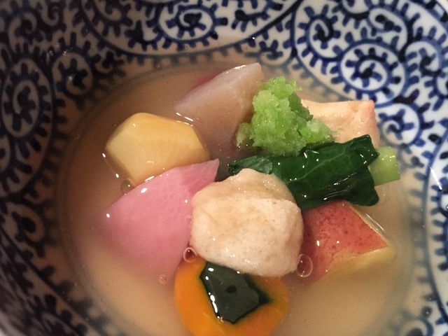 あんかけ風ですがあんではなく、吉野葛がかかっています。_粟 ならまち店