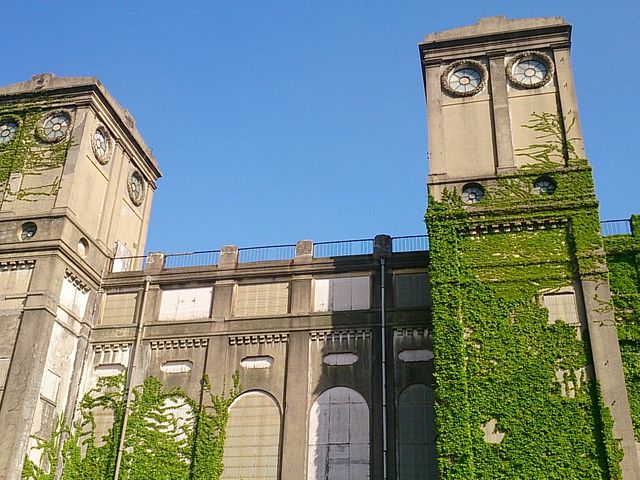 根岸競馬場跡_根岸森林公園