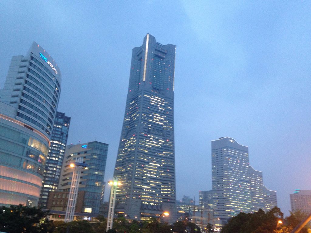 横浜ランドマークタワー