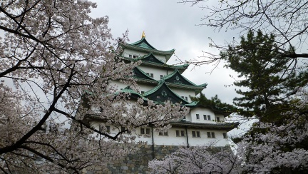 名古屋城