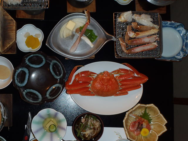 温泉の夕食 カニ_山中温泉