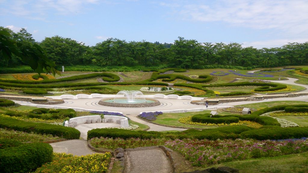国営みちのく杜の湖畔公園