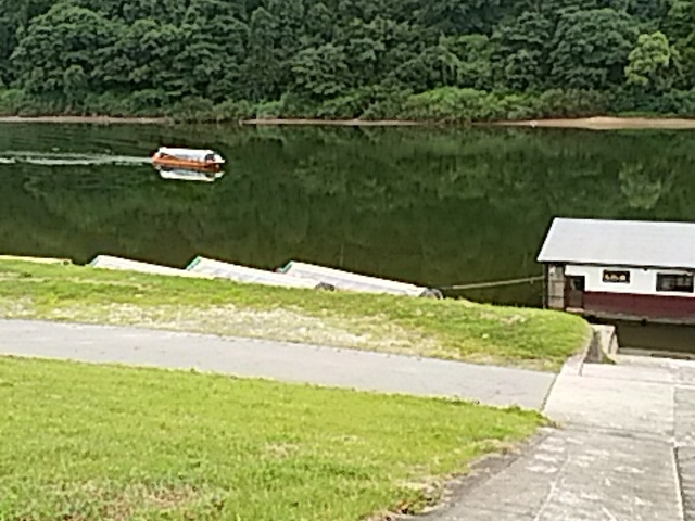 ゆったり?と流れる最上川_最上川三難所舟くだり