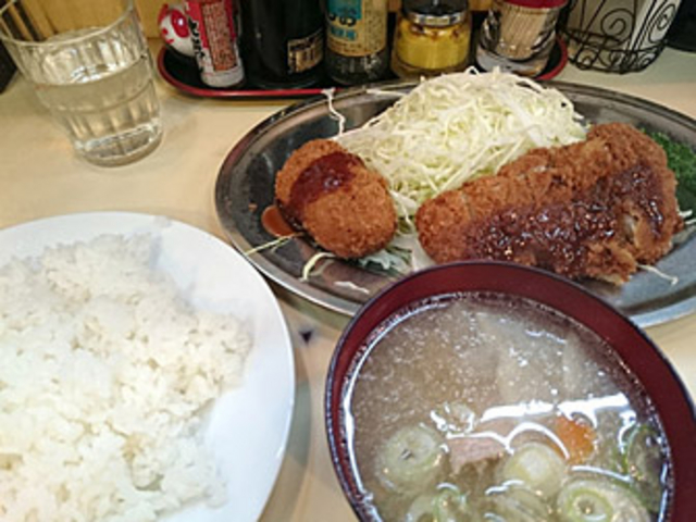 昔懐かしい洋食ってかんじ_キッチン ブルドック