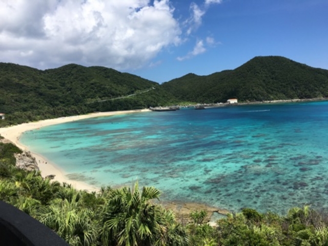 天気に恵まれて景色は最高!_阿波連展望台