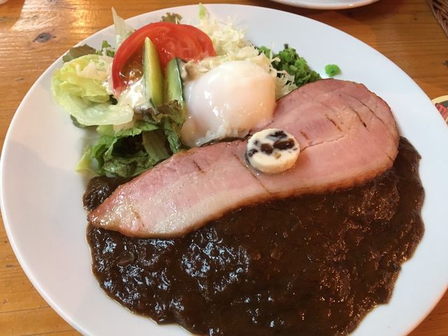 ベーコンカレー!ベーコンが分厚くて旨い。_萌木の村ROCK