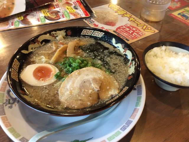 ラーメン_おおぎやラーメン子持店