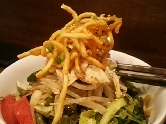 これは、サラダ!
_好 ハオ HAO 高崎店 創作中華ダイニング