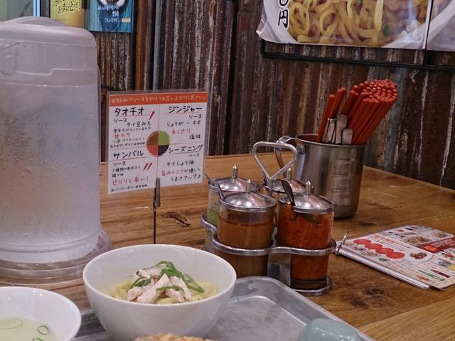 店内_マンゴツリーキッチン カオマンガイ