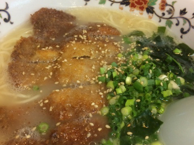 とんかつラーメン_餃子会館