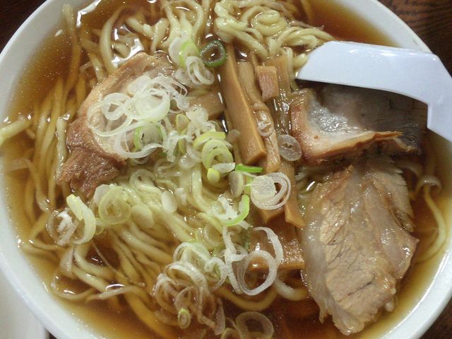店頭で手打ちしてる麺が美味しい!_森田屋総本店