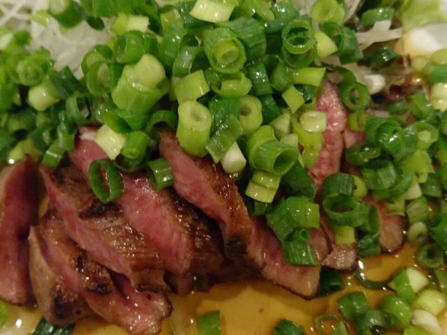 牛タンたたき_閣 ぶらんど−む店