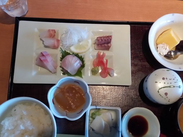 お刺身定食_和食ダイニングたくみ