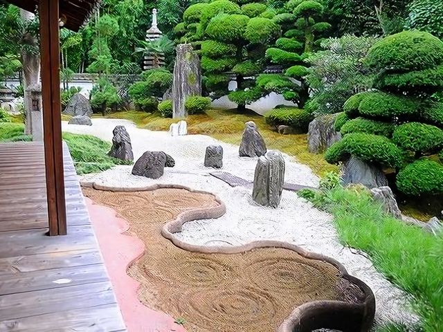臥雲の庭_霊雲院