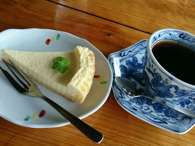 おすすめチーズケーキ_カフェBoiBoi