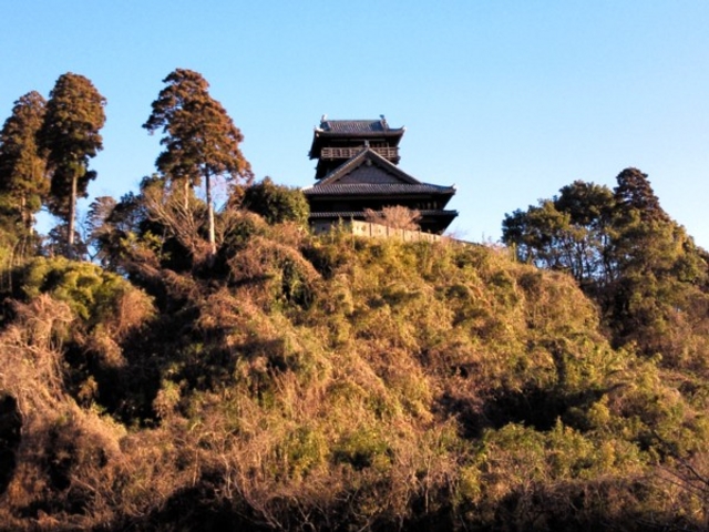 綾城