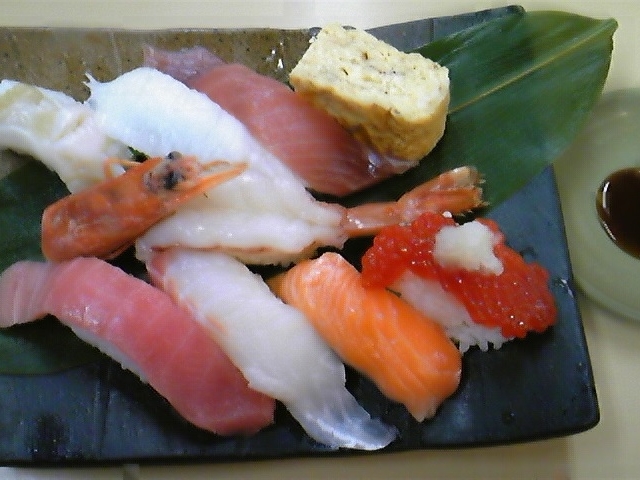 にぎわいランチ900円_まわる寿し活鮮伊勢原店