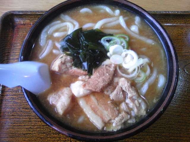 ホルモン_アラキ手打ち専門店